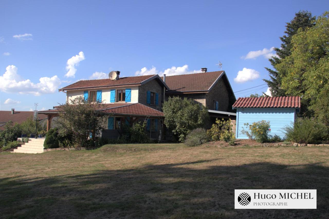 Les Volets Bleus Vila La Chapelle-aux-Bois Exterior foto