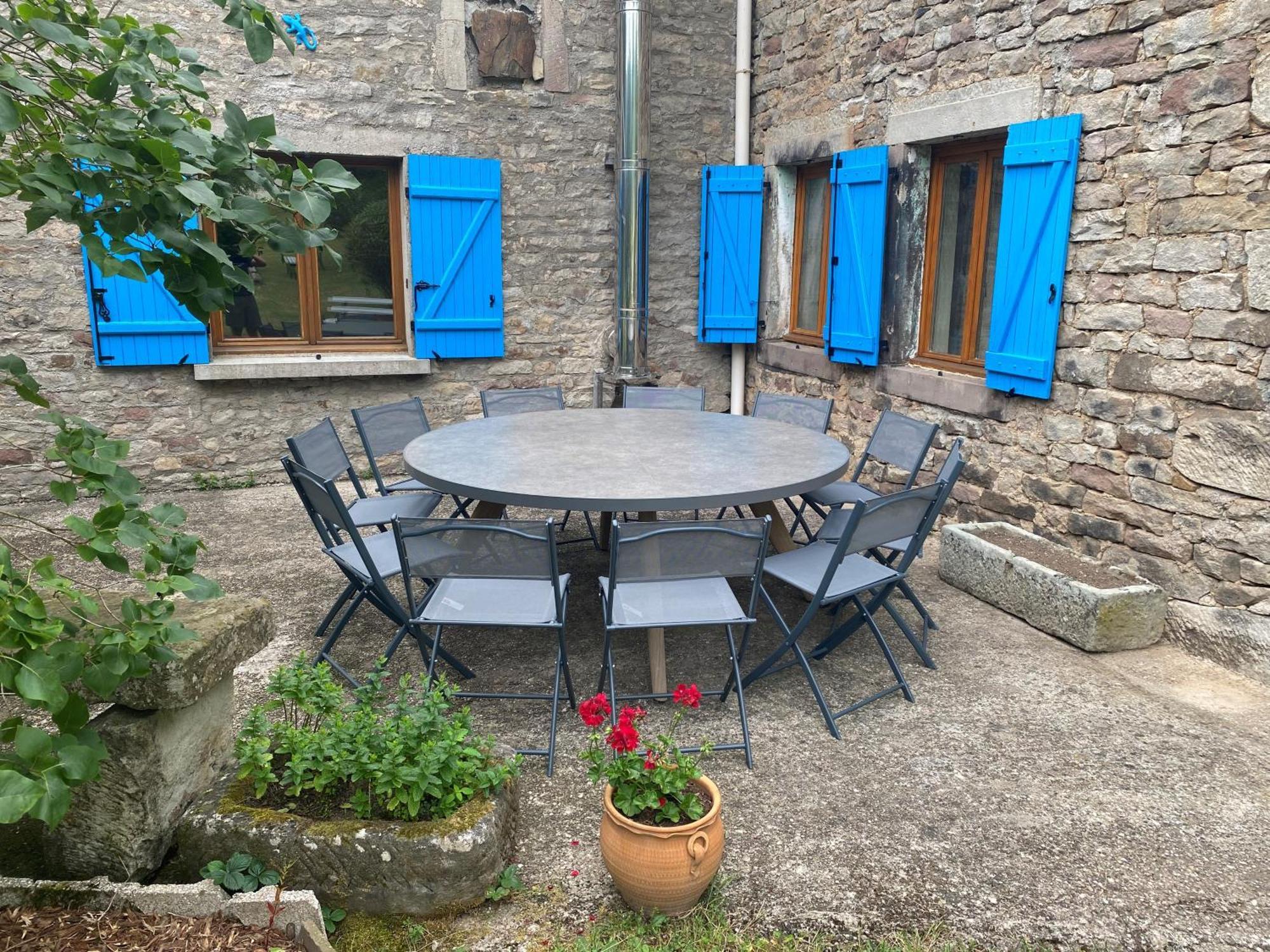 Les Volets Bleus Vila La Chapelle-aux-Bois Exterior foto